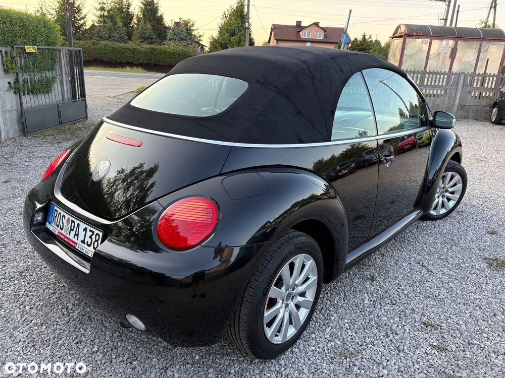 Volkswagen New Beetle - 6