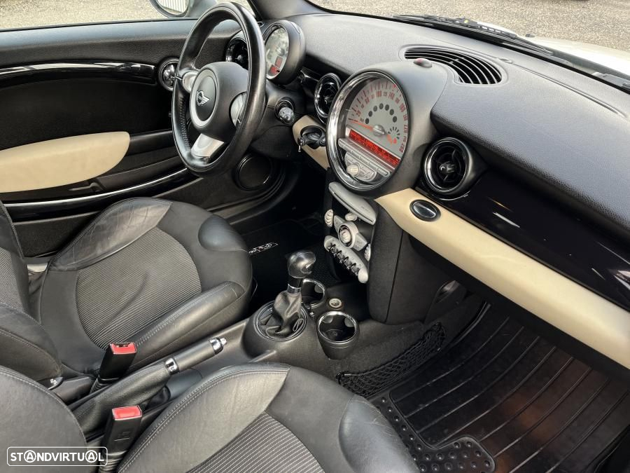 MINI Clubman Cooper D Auto - 16