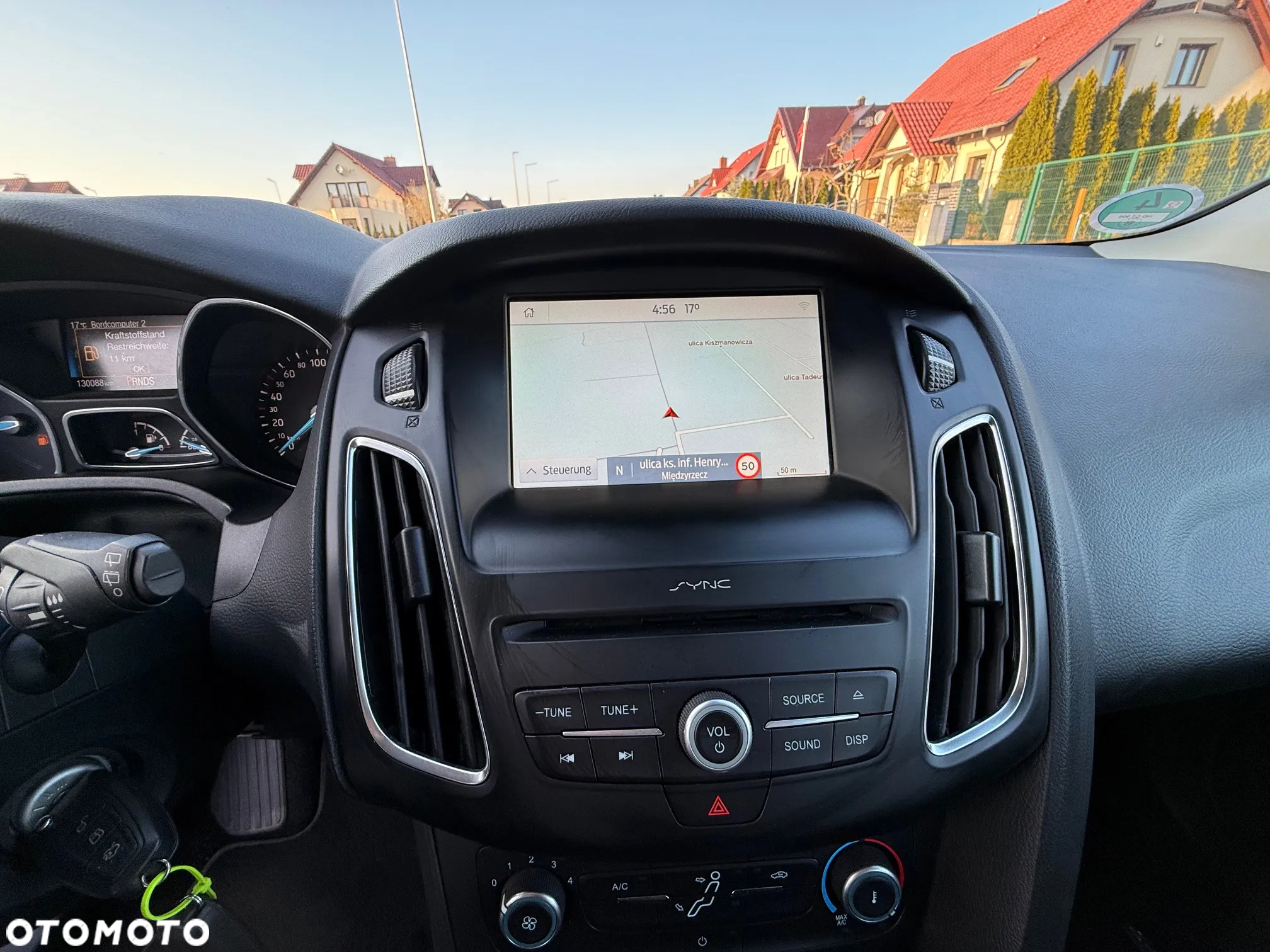 Ford Focus - 19