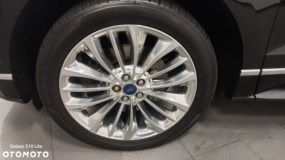 Ford Edge 2.0 EcoBlue Bi-Turbo 4x4 Vignale - 12