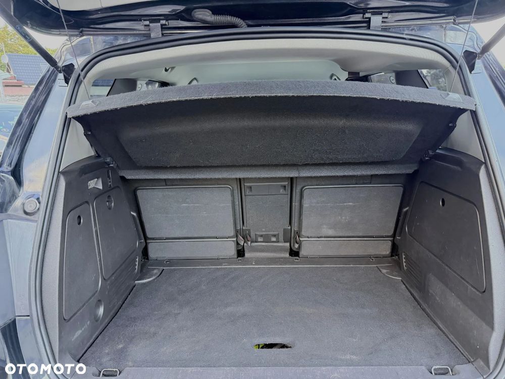 Opel Meriva - 17