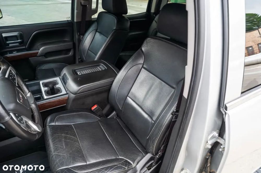GMC Sierra - 12