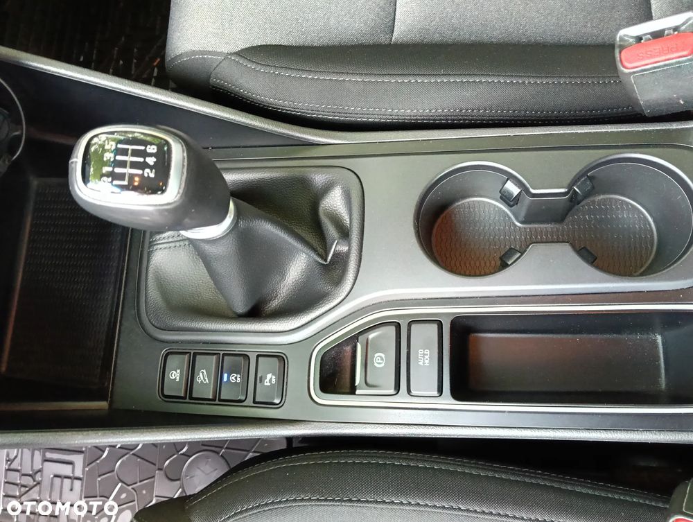 Hyundai Tucson 1.6 GDi Comfort 2WD - 10