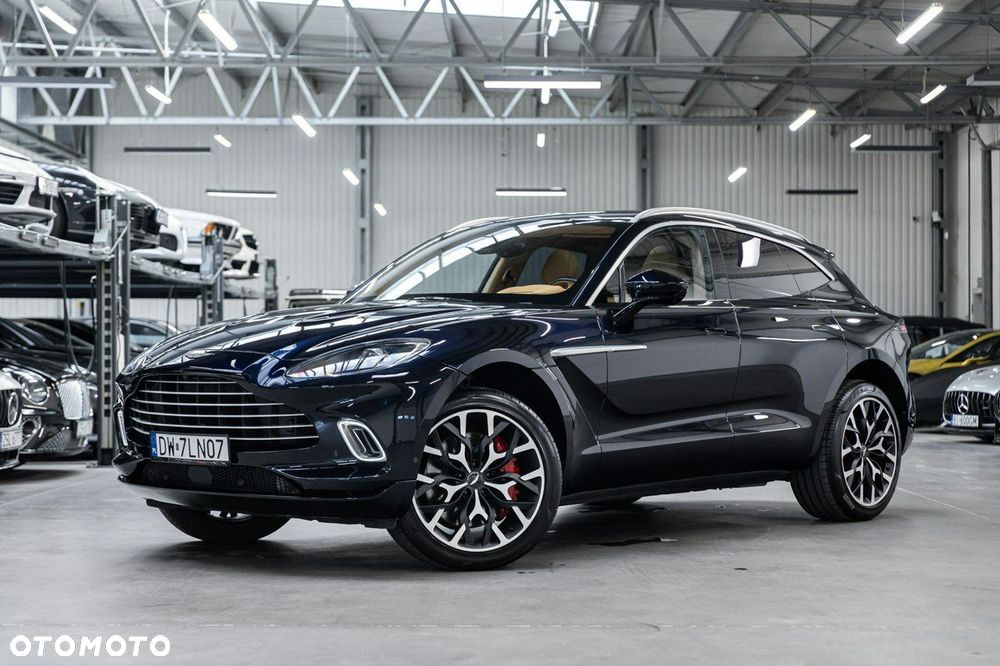 Aston Martin DBX Standard - 2