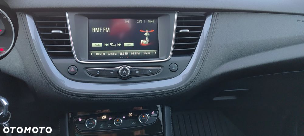 Opel Grandland X - 9
