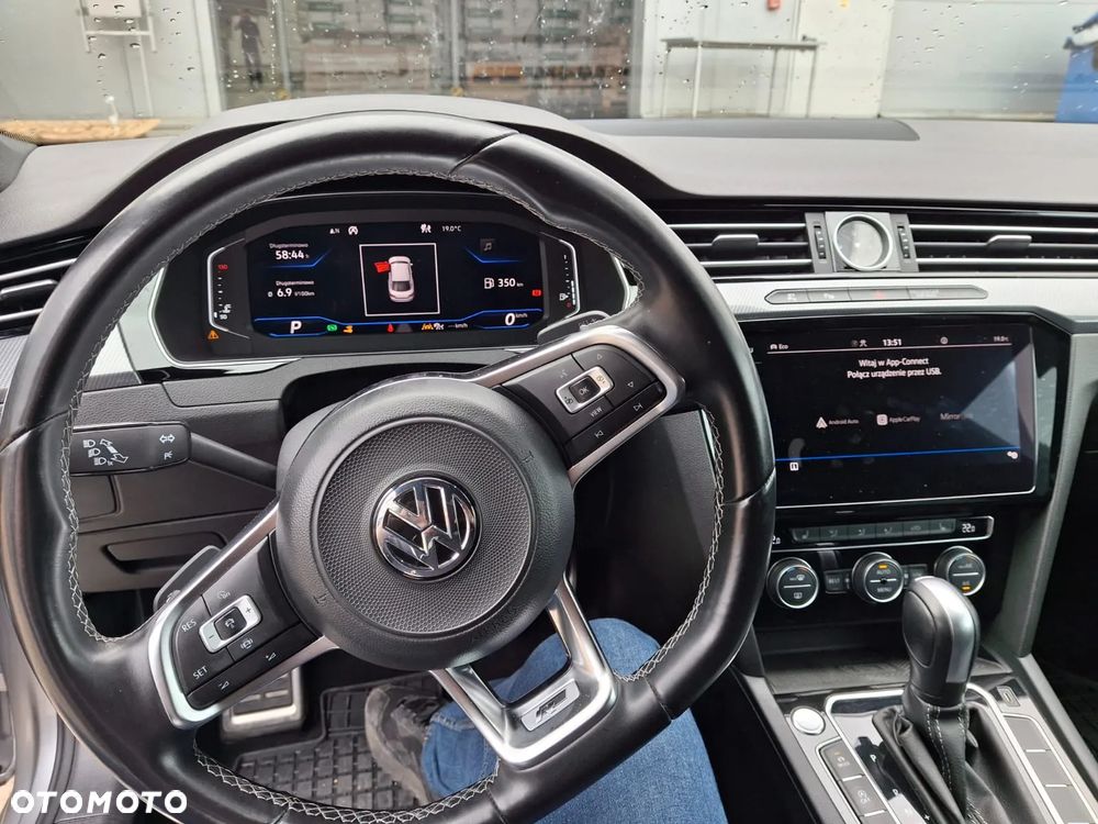 Volkswagen Arteon 2.0 TDI SCR R-Line DSG - 9