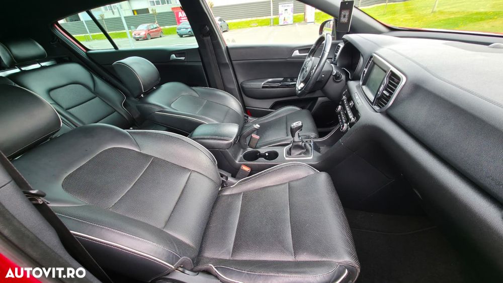 Kia Sportage 1.7 DSL MT 4x2 PREMIUM - 34