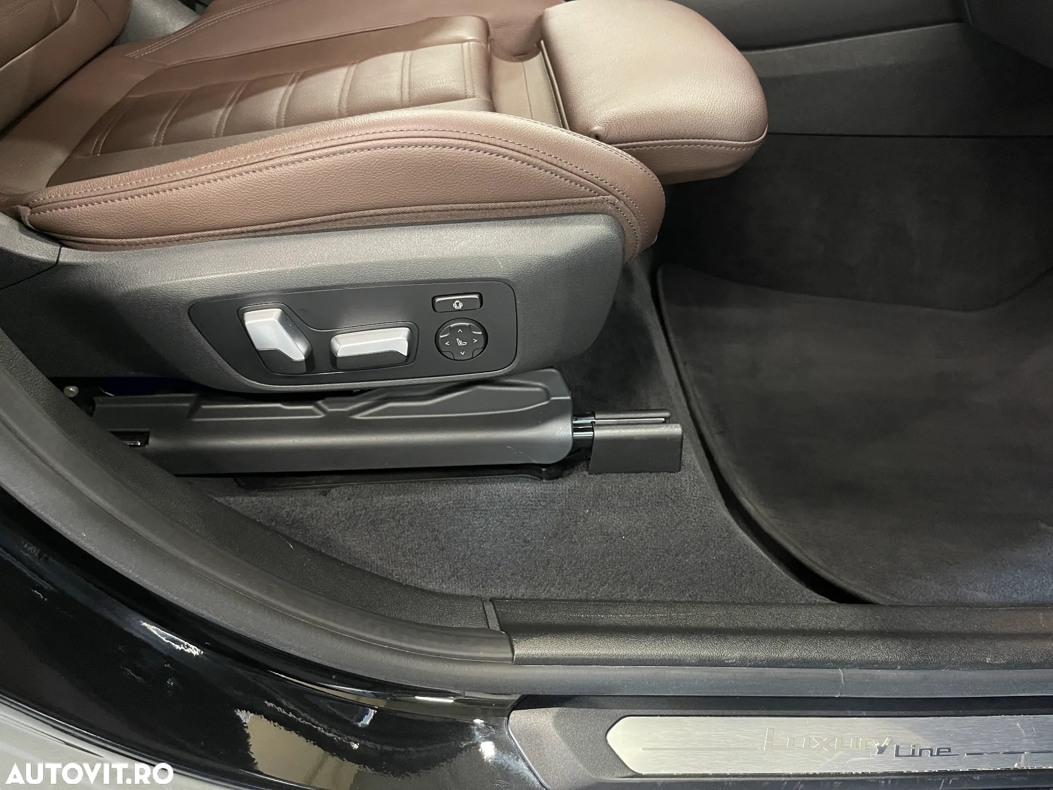 BMW X3 xDrive20d AT Luxury Line - 30