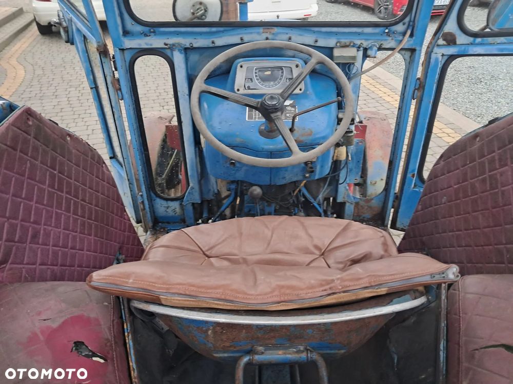 Ford 3000 - 29