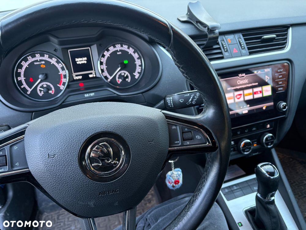 Skoda Octavia ver-2-0-tdi-ambition-dsg - 10