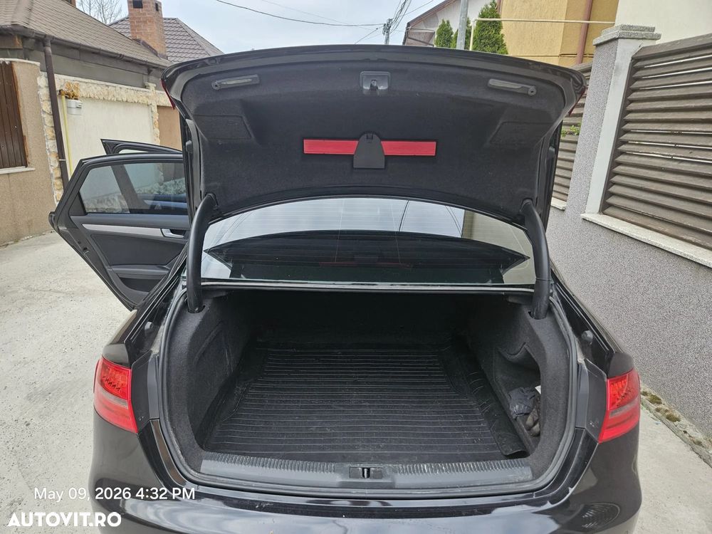 Audi A4 2.0 TDI e DPF S line Sportpaket - 11