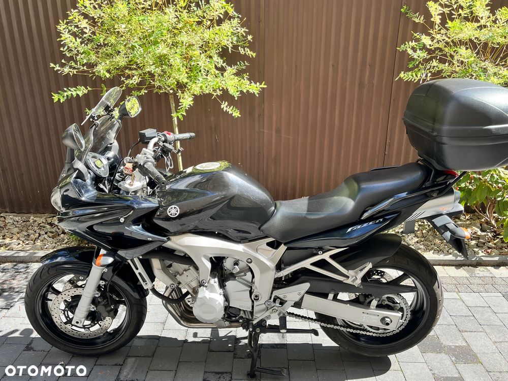Yamaha FZ6 - 2