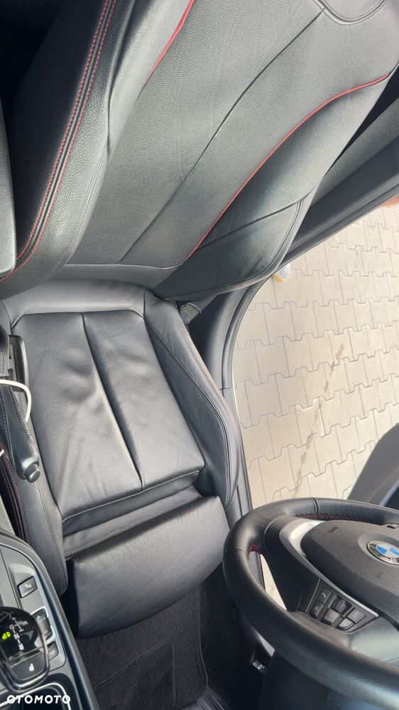 BMW Seria 3 328i Sport Line - 26