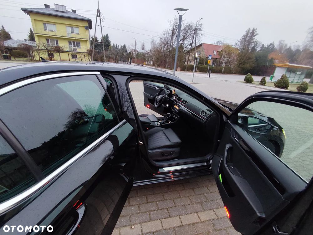 Skoda Superb 2.0 TDI L&K DSG - 7
