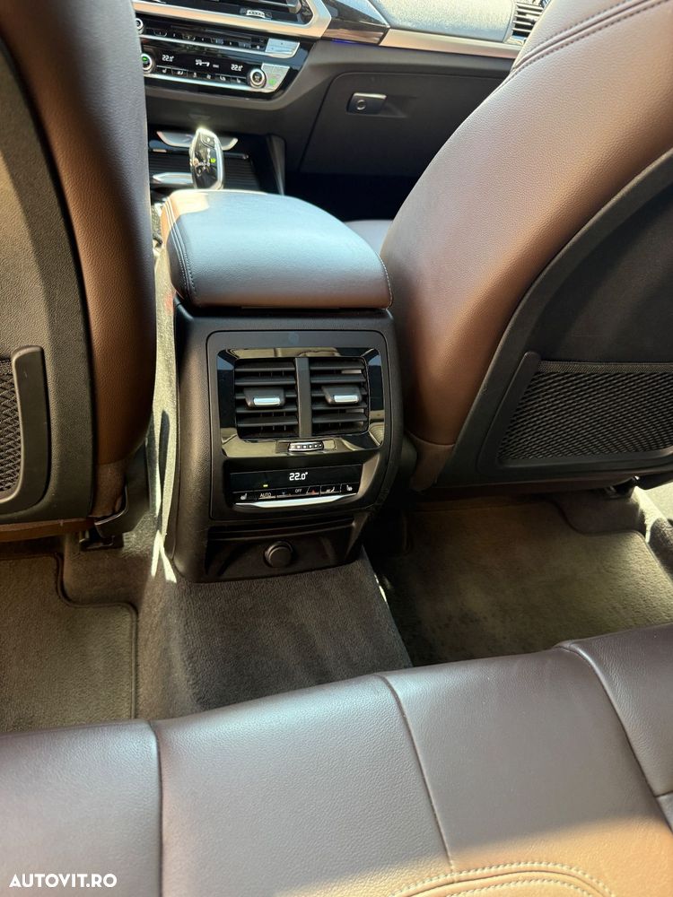 BMW X3 xDrive20d AT Luxury Line - 14
