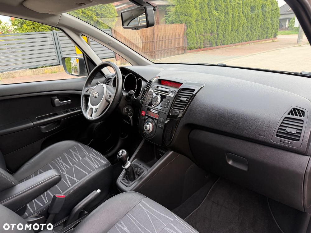 Kia Venga 1.6 CVVT Titanium Collection - 34