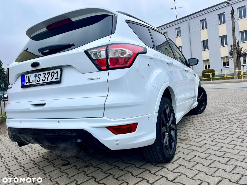 Ford Kuga 1.5 EcoBoost 4x4 ST-Line - 3