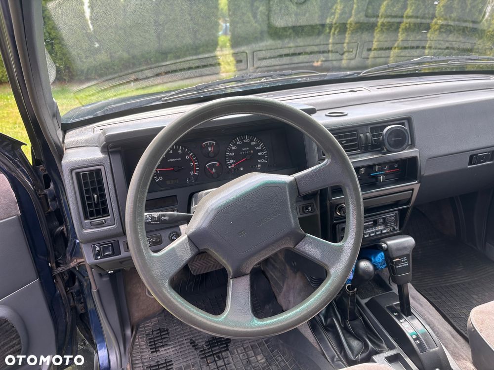 Nissan Terrano - 12