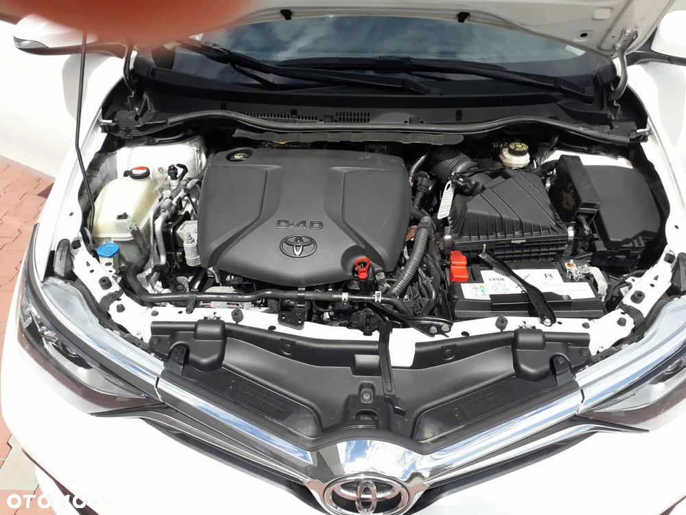 Toyota Auris 1.6 D-4D Comfort - 9