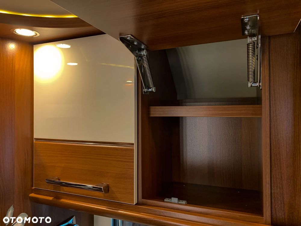 Carthago Chic C-line 4.9 LE Superior - 35