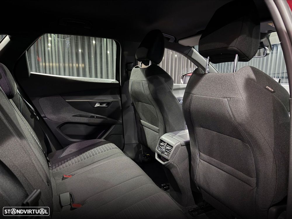 Peugeot 3008 1.5 BlueHDi Allure EAT8 - 34