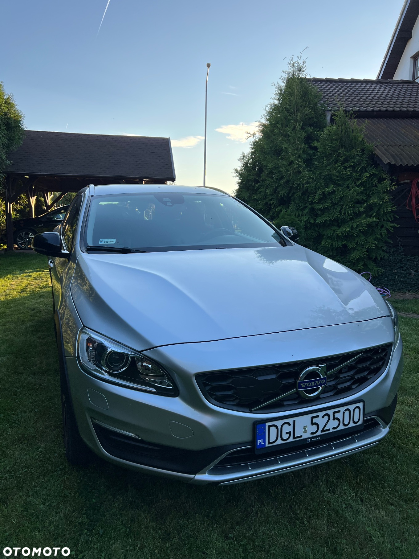 Volvo V60 Cross Country D4 Drive-E Summum - 3