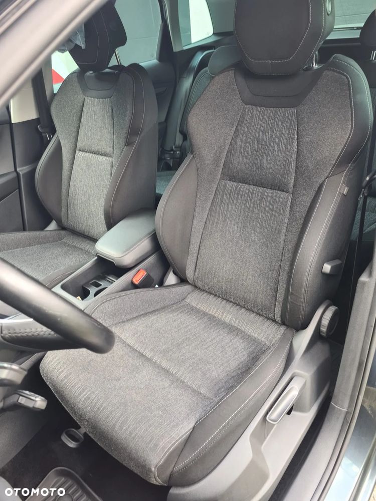 Skoda Karoq 1.5 TSI ACT GPF 4x2 Style - 9
