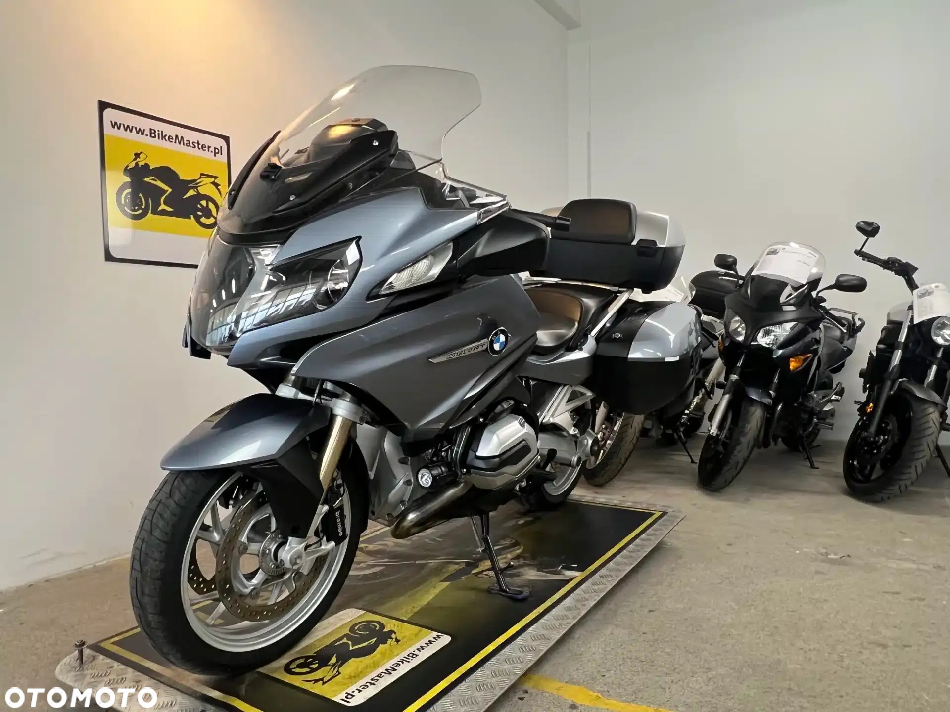 BMW R - 4