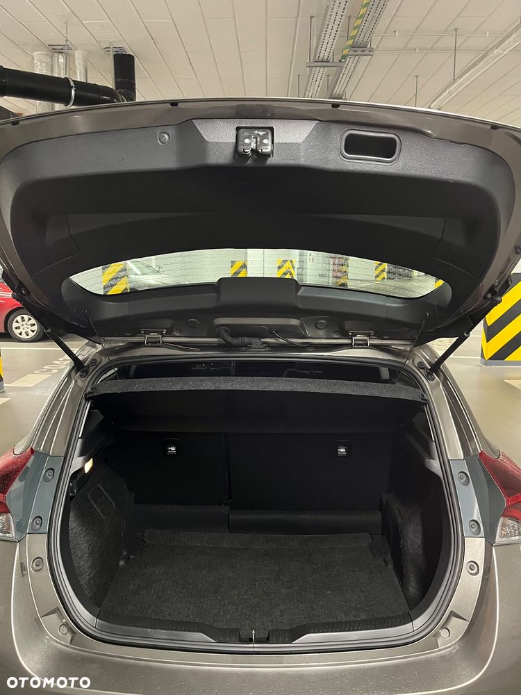 Toyota Auris 1.6 Active - 6