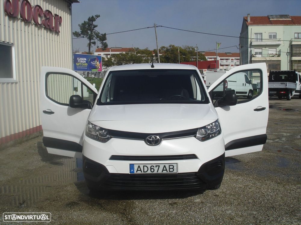 Toyota Proace City 1.5D L1 Exclusive - 23