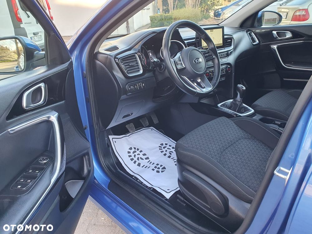 Kia Ceed - 19