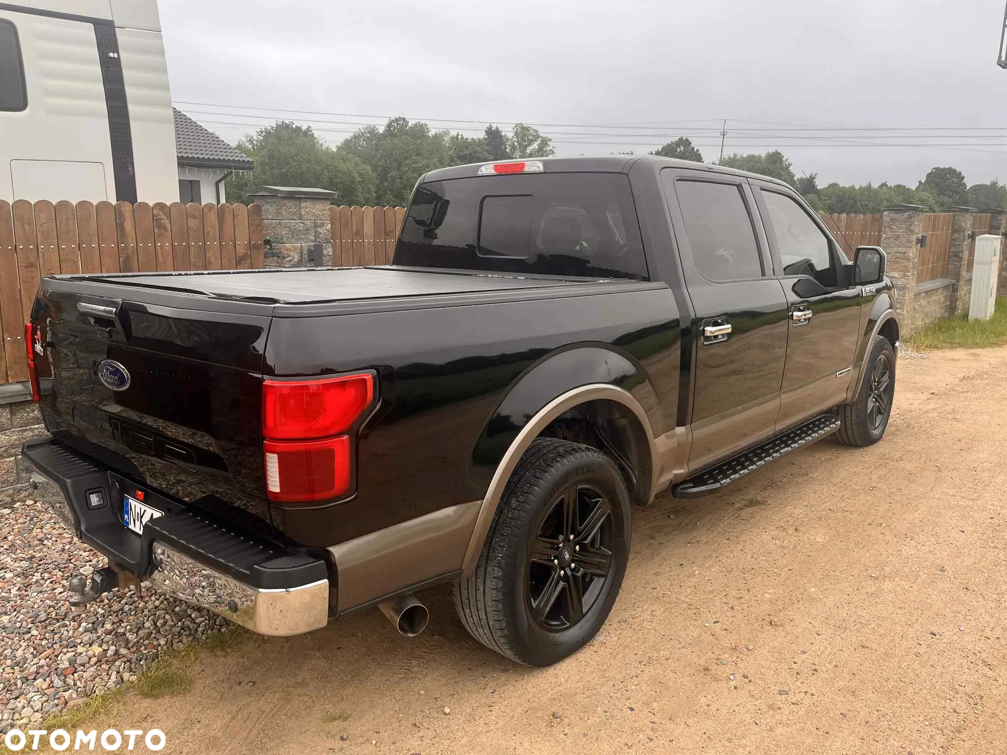 Ford F150 - 4