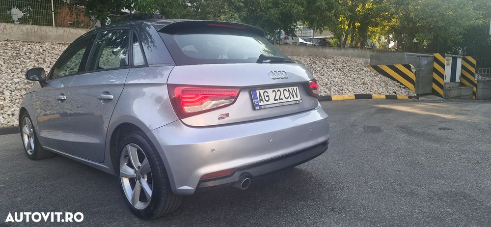 Audi A1 Sportback 1.6 TDI S tronic - 18
