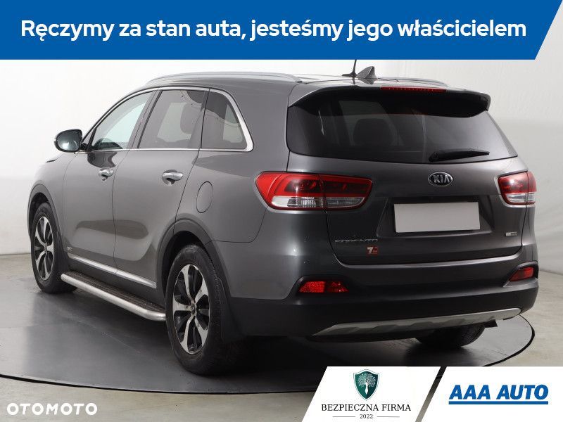 Kia Sorento - 6