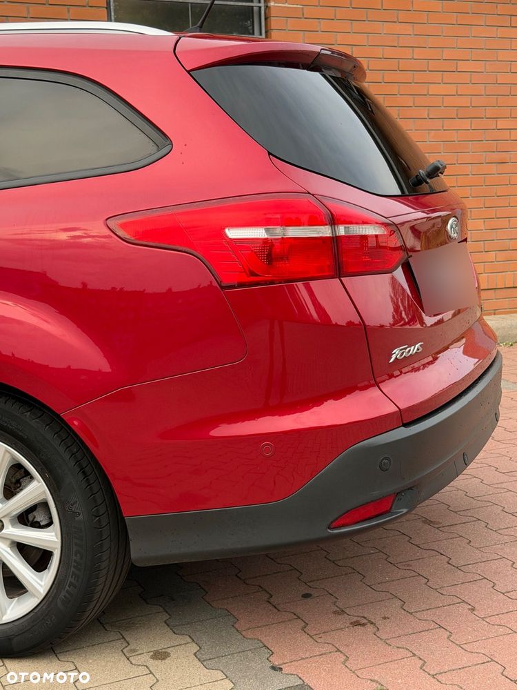 Ford Focus 1.0 EcoBoost Titanium - 28