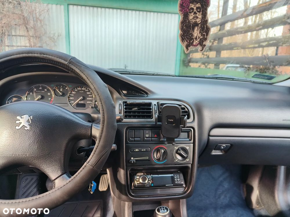 Peugeot 406 - 6