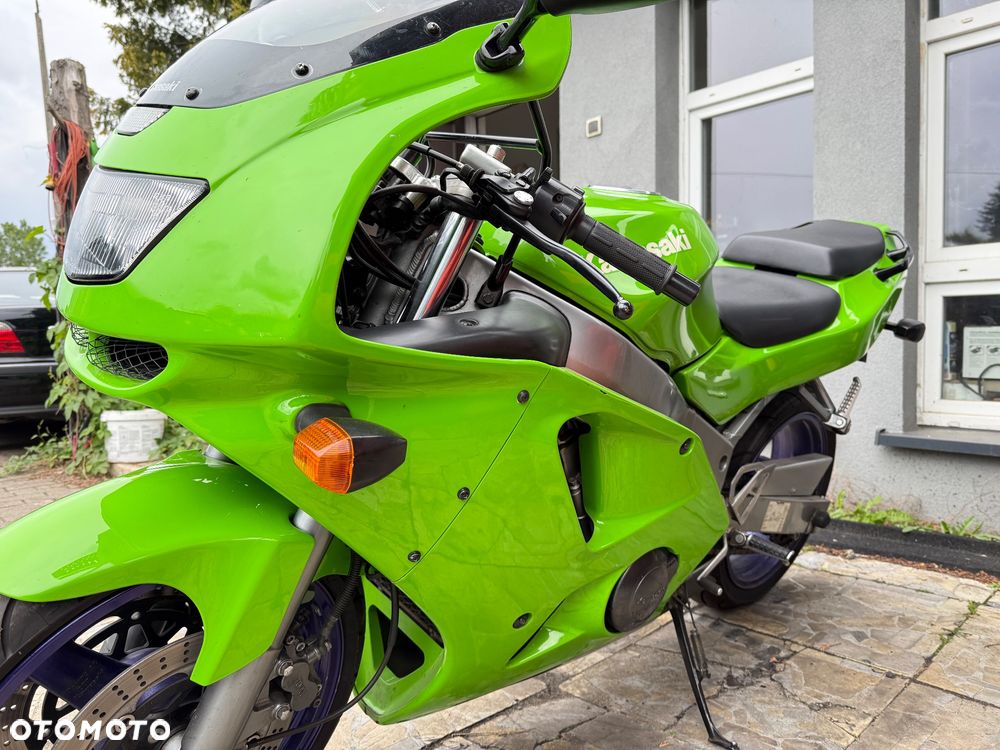 Kawasaki ZX - 2