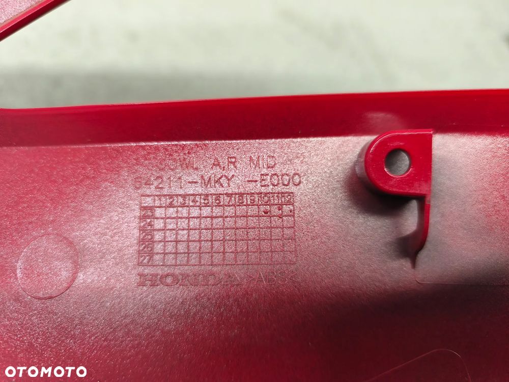Owiewka, osłona prawa, bok, boczek prawy Honda CBR 650R CBR650 R CBR650R CBR 650 R - 22