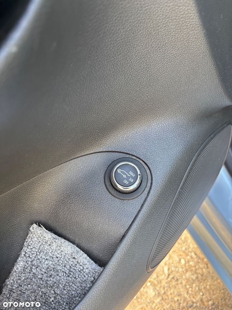 Opel Astra 1.4 Turbo Start/Stop Innovation - 23