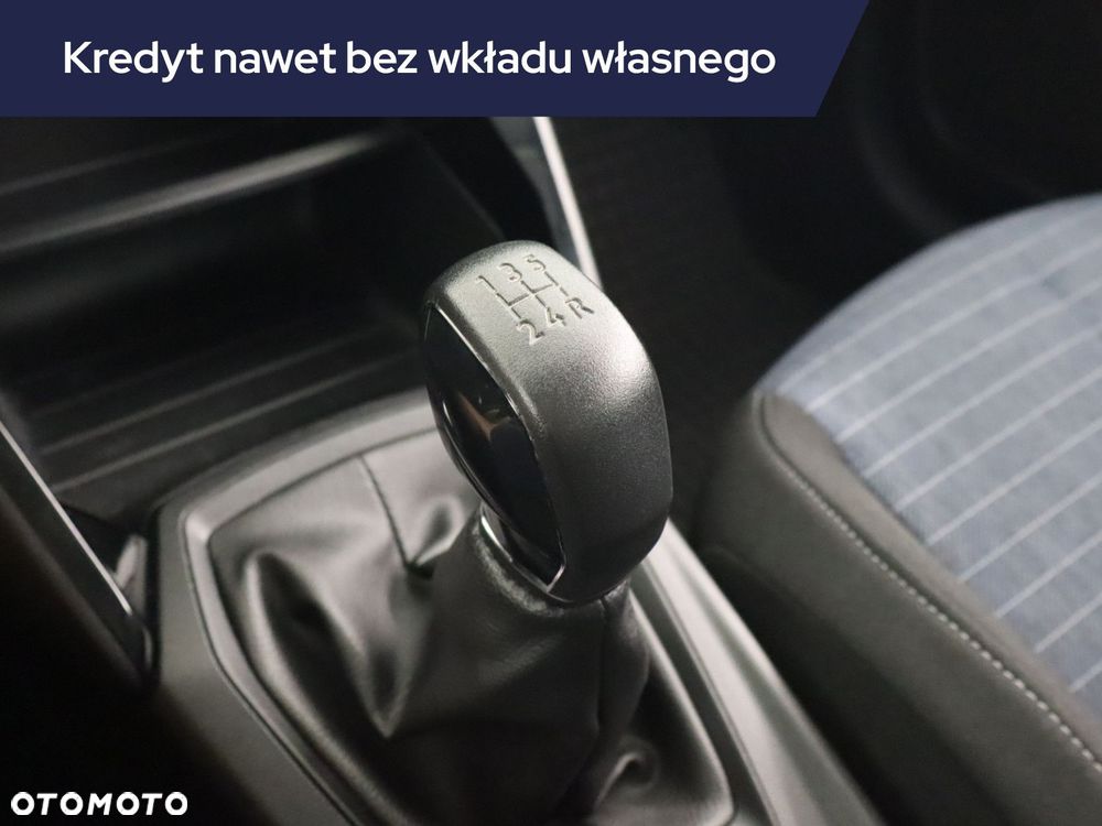 Peugeot 208 - 15