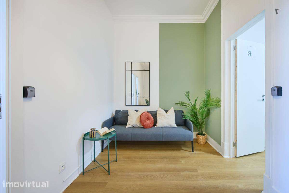 Quarto - localizado em Marquês de Pombal Lisbon - Grande imagem: 5/40