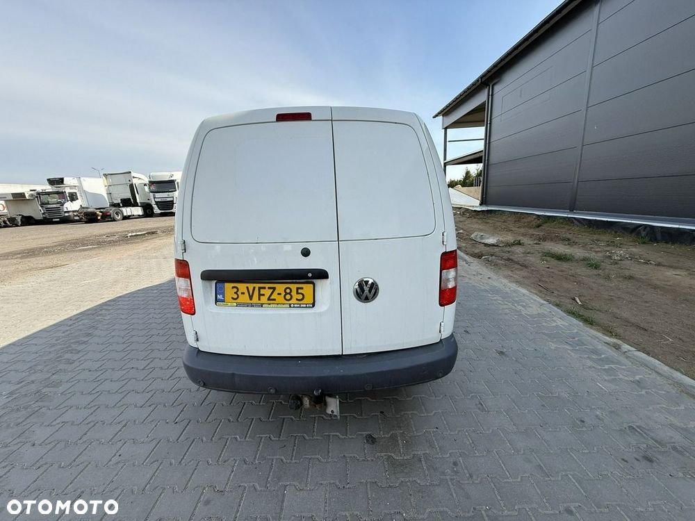 Volkswagen Caddy - 11