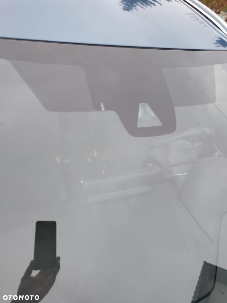 Toyota Corolla 1.8 Hybrid GPF Executive - 39