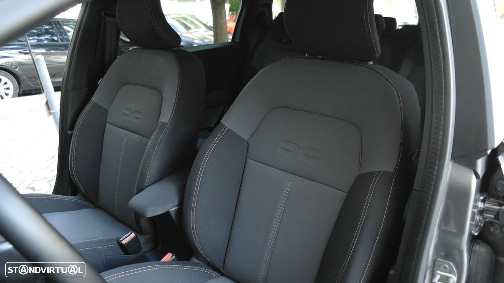 Dacia Jogger 1.2 ECO-G Extreme 7L - 32