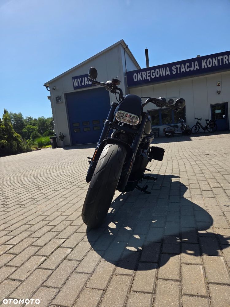 Harley-Davidson Sportster - 2