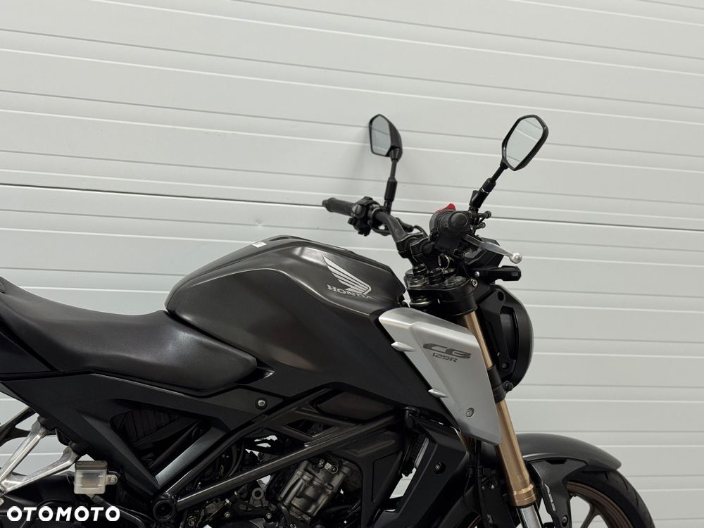 Honda CB - 4