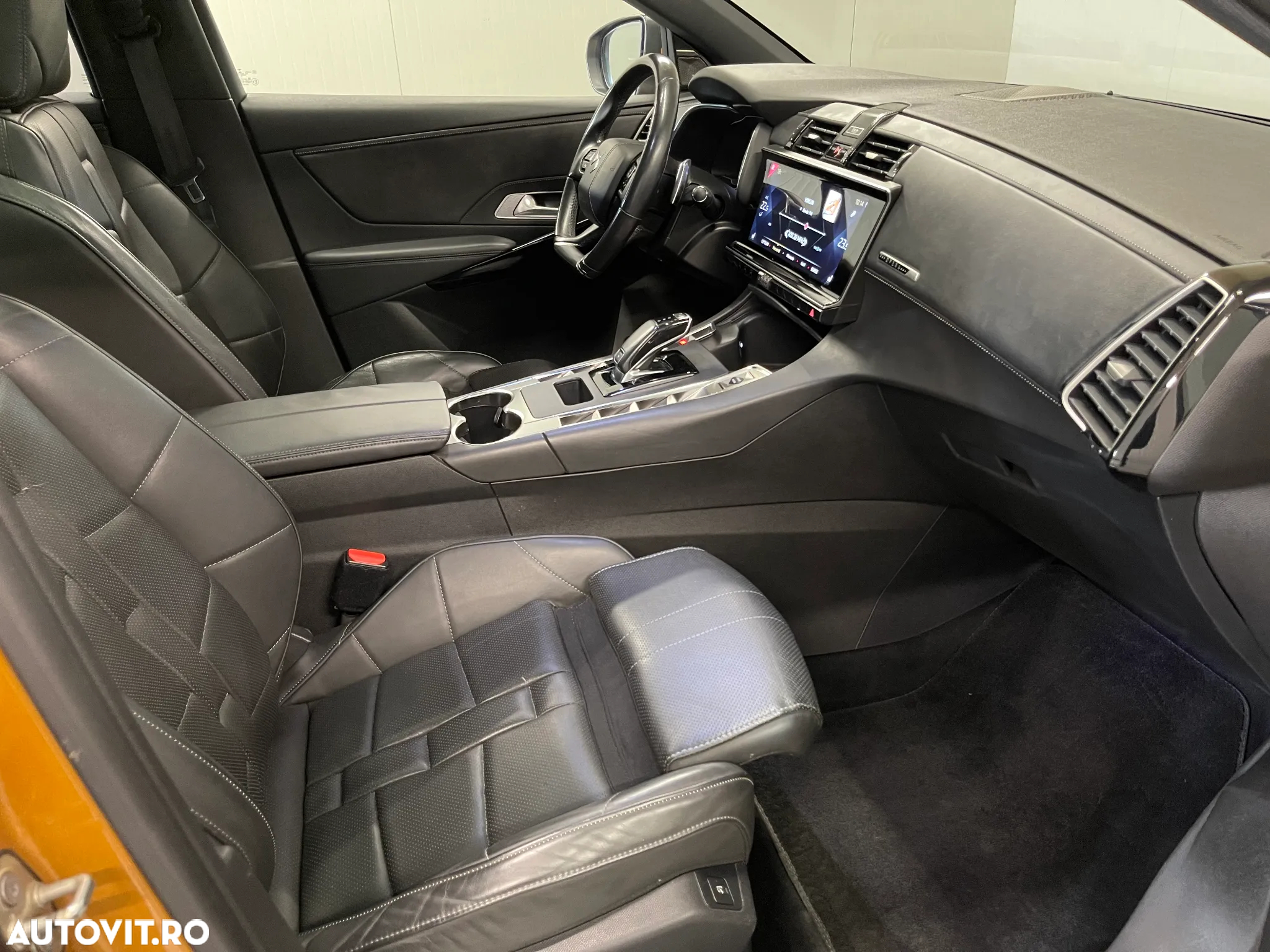 DS Automobiles DS 7 Crossback - 12