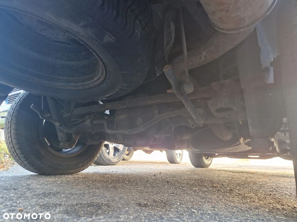 Jeep Liberty 3.7 4x4 - 35