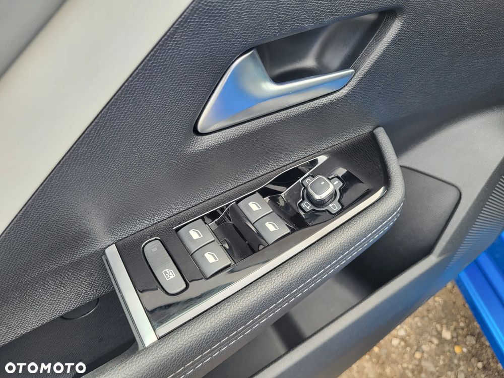 Opel Astra 1.2 Turbo Elegance - 10