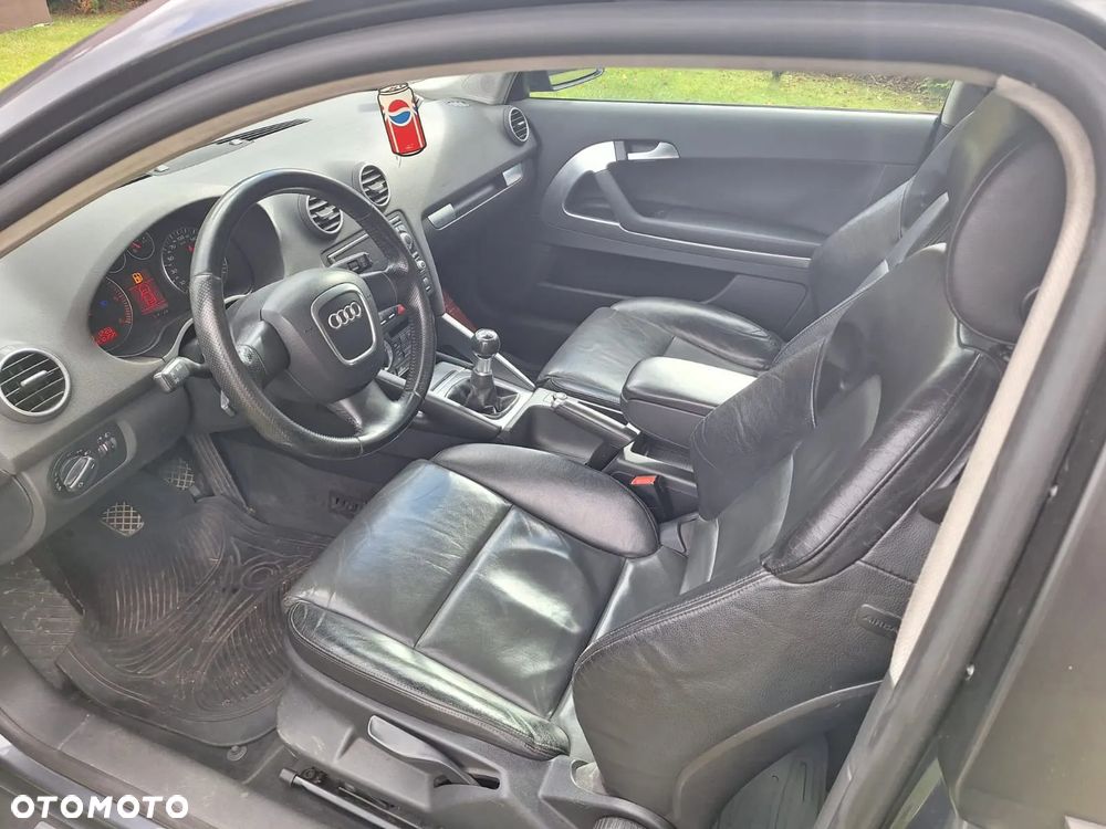 Audi A3 3-drzwiowe 1.9 TDI DPF S line Sportpaket (plus) - 18